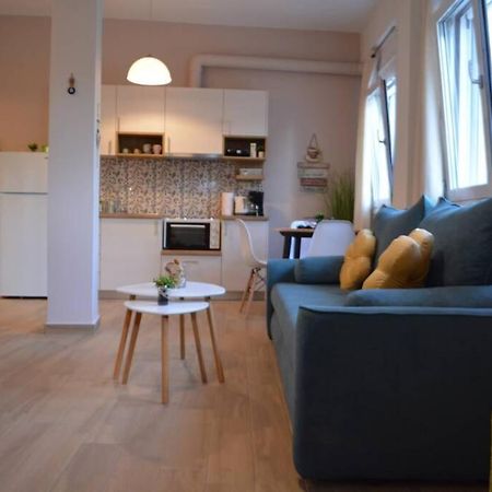 Marieli Apartment Perama  ภายนอก รูปภาพ