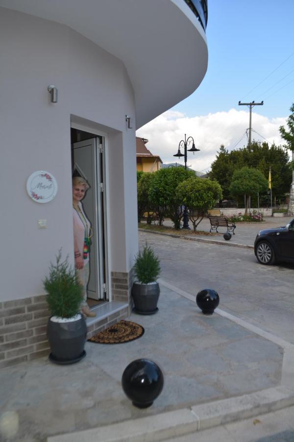 Marieli Apartment Perama  ภายนอก รูปภาพ
